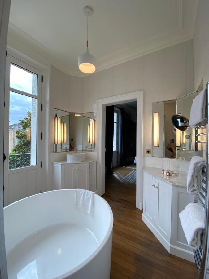 Maison Blanche Chartres - Maison D'Hotes 5 Etoiles Buitenkant foto
